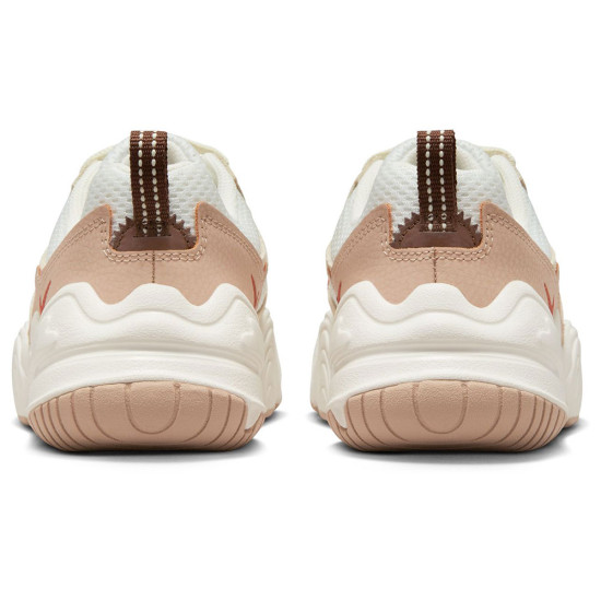 Nike Tech Hera